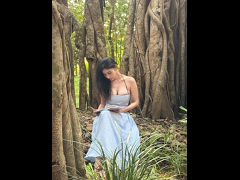  alt="Mouni Roy"