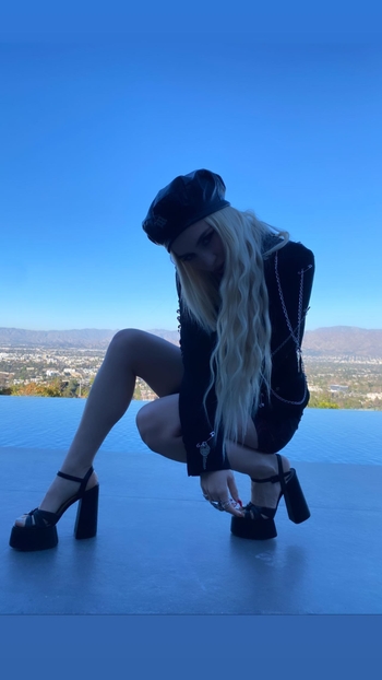 Ava Max