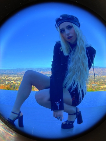 Ava Max