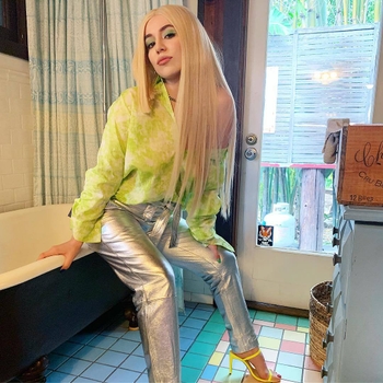 Ava Max