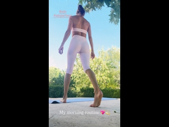 alt="Alessandra Ambrosio"