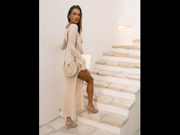  alt="Alessandra Ambrosio"