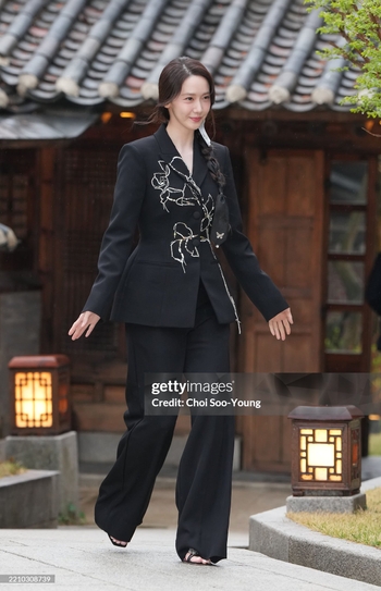 Im Yoon-ah