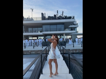  alt="Sara Sampaio"