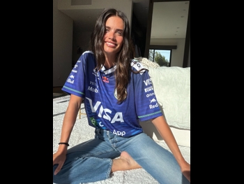  alt="Sara Sampaio"
