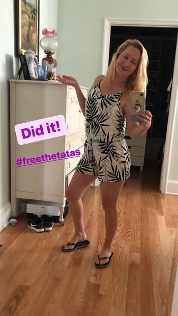 Angela Kinsey