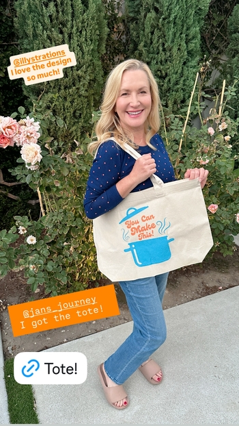Angela Kinsey