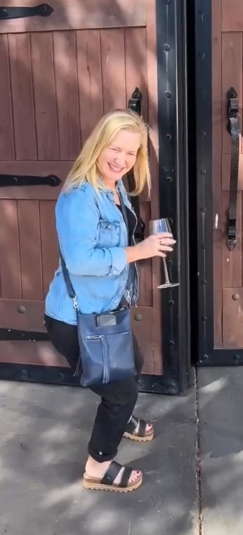 Angela Kinsey