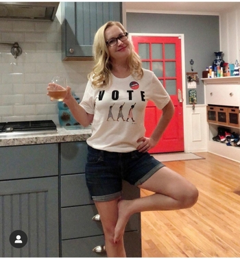 Angela Kinsey