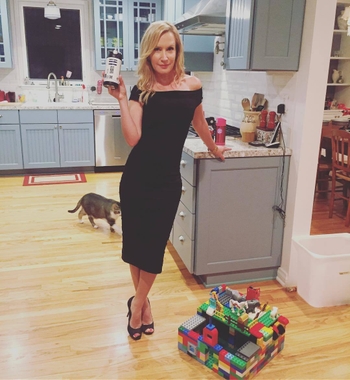 Angela Kinsey