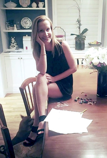 Angela Kinsey