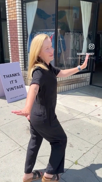 Angela Kinsey