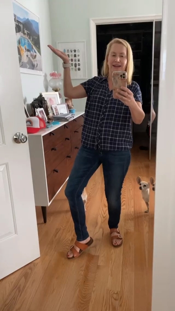 Angela Kinsey