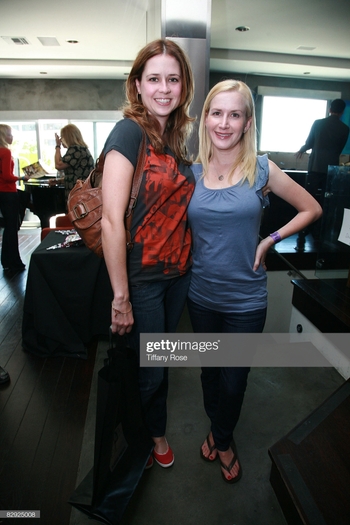 Angela Kinsey