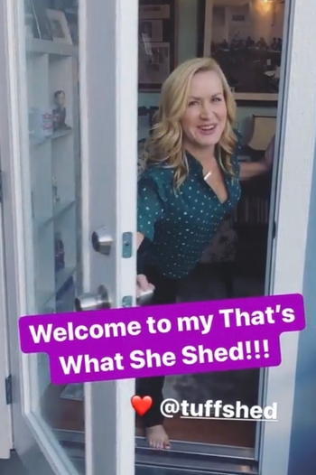 Angela Kinsey