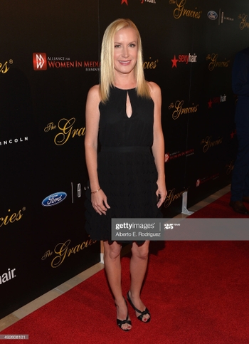 Angela Kinsey