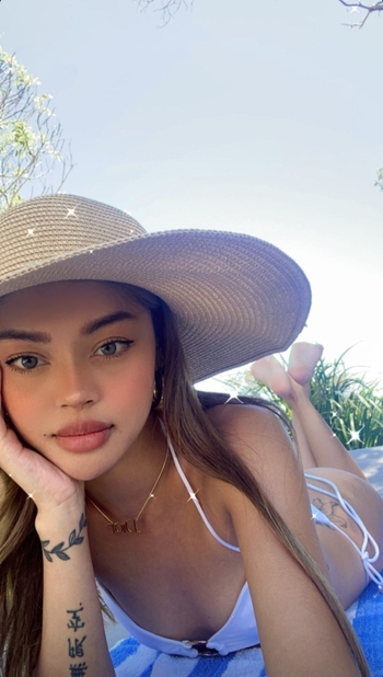 Lily Maymac