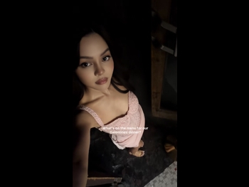  alt="Lily Maymac"
