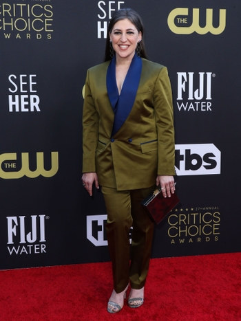 Mayim Bialik