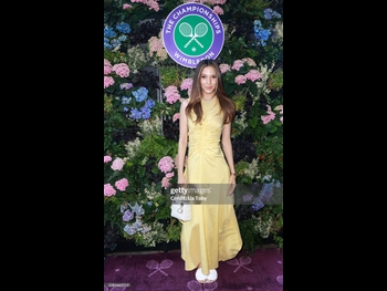 alt="Eileen Gu"