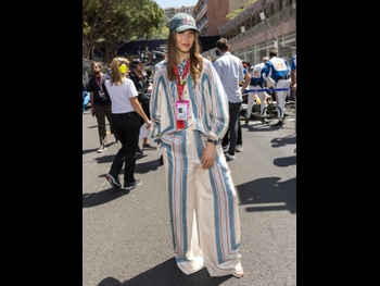  alt="Eileen Gu"