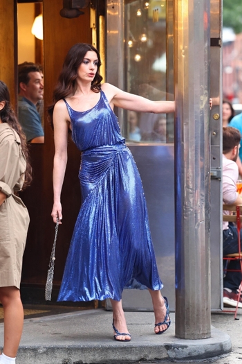 Anne Hathaway (I)