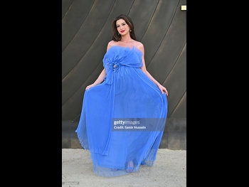  alt="Anne Hathaway (i)"