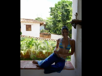  alt="Viviana Serna"