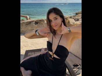  alt="Viviana Serna"