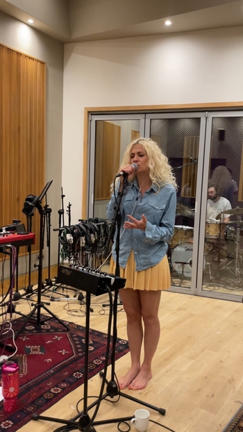 Pixie Lott