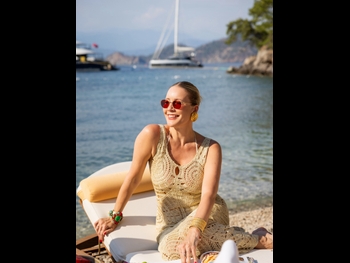  alt="Elena Letuchaya"
