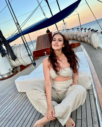 Fahriye Evcen Özçivit