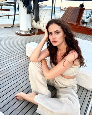 Fahriye Evcen Özçivit