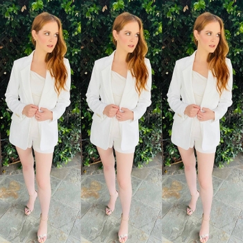 Sarah Drew