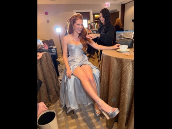  alt="Sarah Drew"