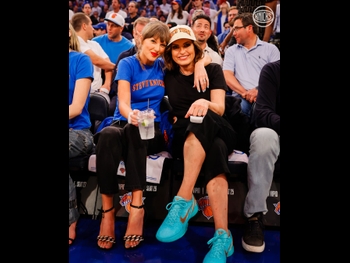 alt="Taylor Swift"