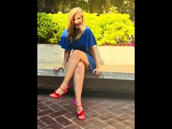  alt="Carolina Rocha"