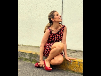  alt="Carolina Rocha"