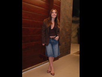  alt="Larissa Manoela"