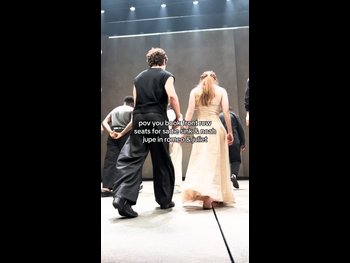  alt=