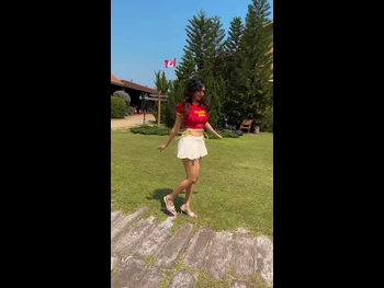  alt="Anushka Sen"