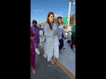  alt="Kriti Sanon"