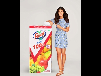  alt="Kriti Sanon"