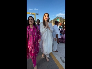  alt="Kriti Sanon"