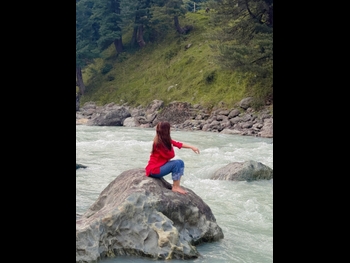  alt="Avneet Kaur"
