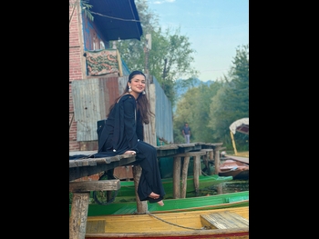  alt="Avneet Kaur"