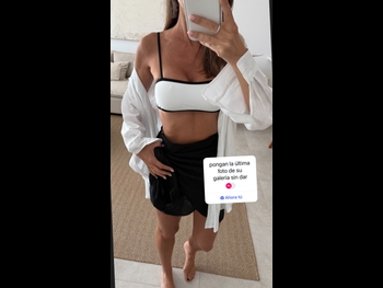  alt="Silvia Zamora"