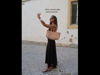  alt="Silvia Zamora"