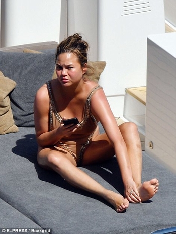 Chrissy Teigen