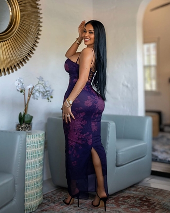 Dolly Castro